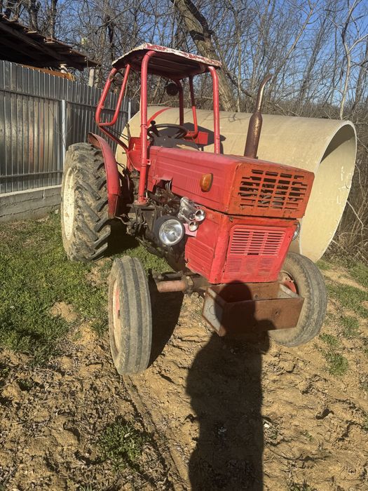 Vand tractor u445