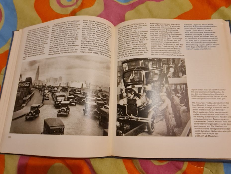 книга 100 години автомобили на немски език