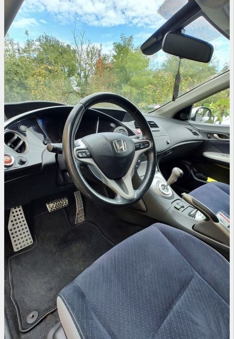 Honda Civic 1.8 i-VTEC 140 CP – 2007 – GPL – 320.000 km – Iași