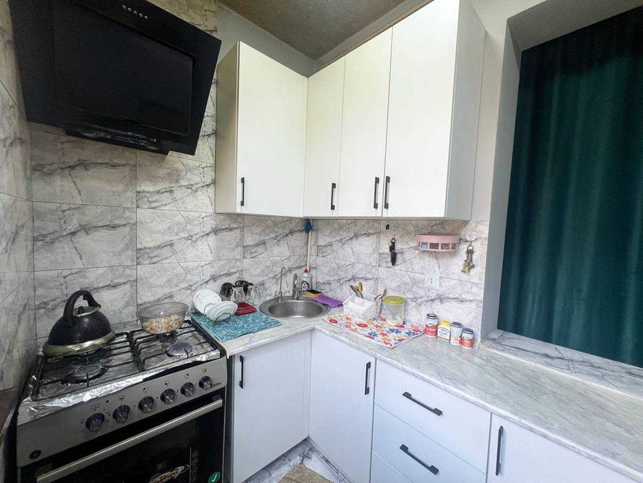 Срочно! 1/2-комнатная с огородом, террасой и подвалом, Чиланзар-21