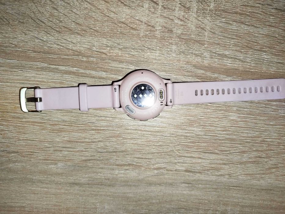 Vând Smartwatch Garmin Venu 3S - Rose Gold