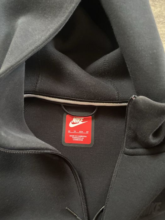 Оригинален nike tech fleece