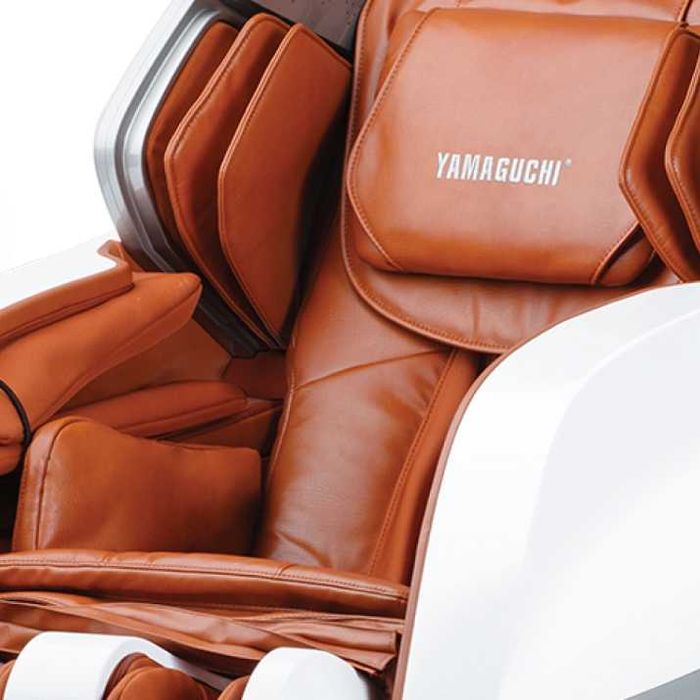 Массажное кресло Yamaguchi Axiom YA-6000 White-Ginger