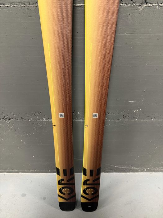 schi head kore team L149cm
