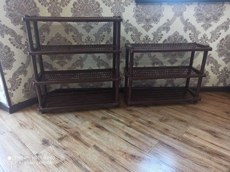 Подставка для обуви / Полка для обуви / Этажерка.