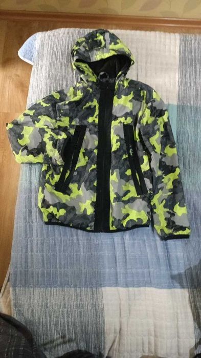 стильные вещи на мальчика