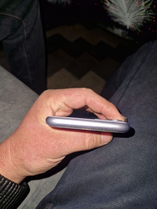 iphone 11 xolati A-