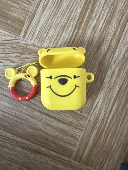 Чехлы на airpods 1,2