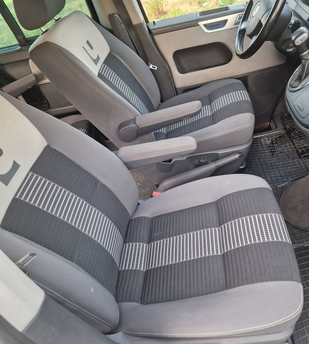 Volkswagen Multivan 2.5 diesel 131 cai ,automat