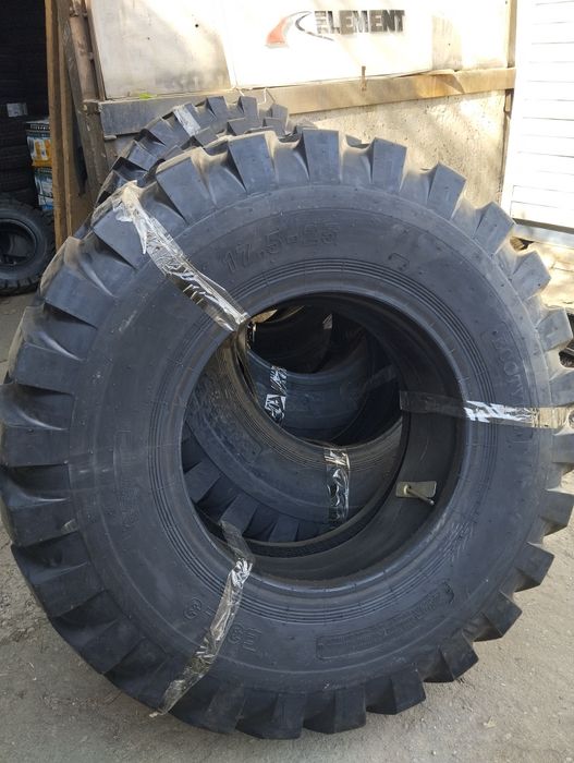 Шины на погрузчик 17.5-25
