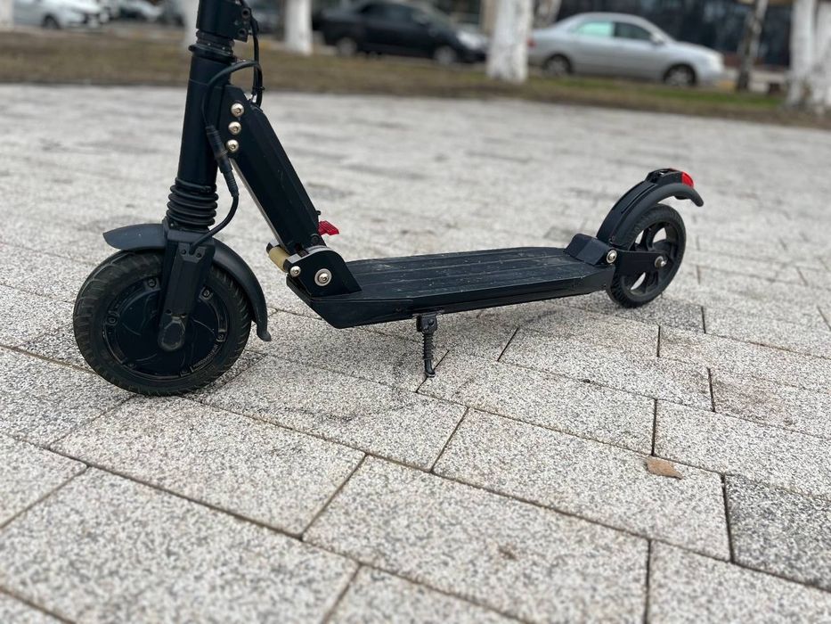Продам электро самокат