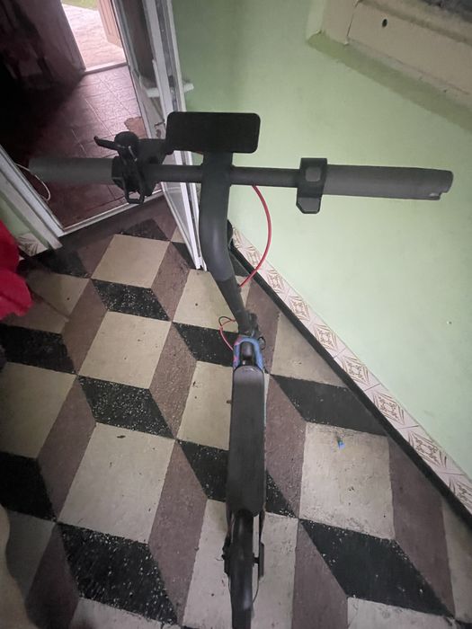 Trotineta electrica Navee v40I