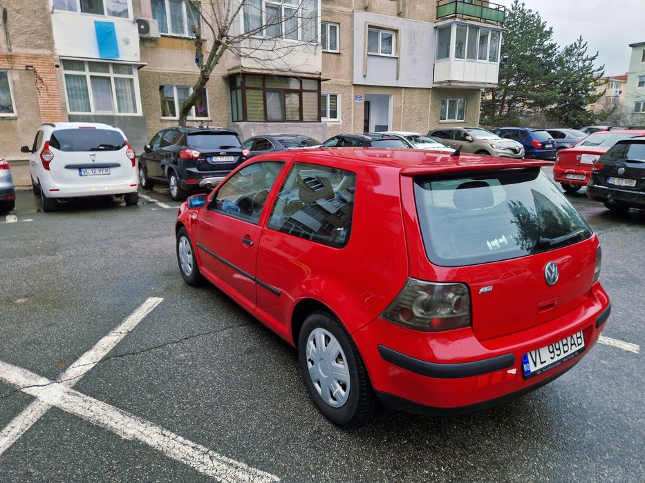 Volkswagen 4  ,1.6, 16v