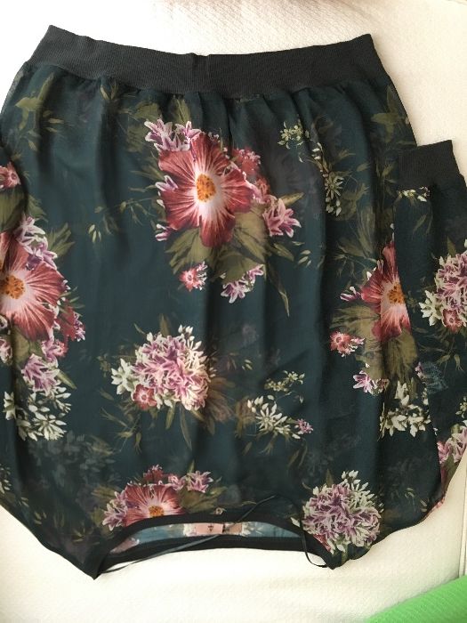 Дамски тениски от Zara,Mango и Bershka