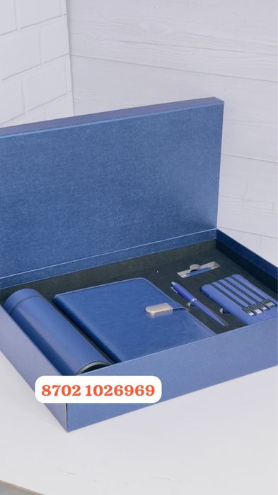 Подарочный набор! Блокнот,тремос,ручка техника! Оптом