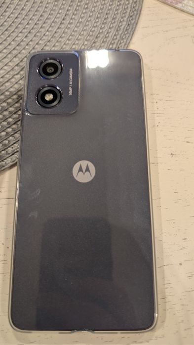 Продавам Motorola G04