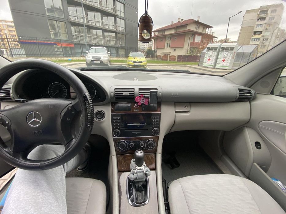 Мерцедес C200 автоматик