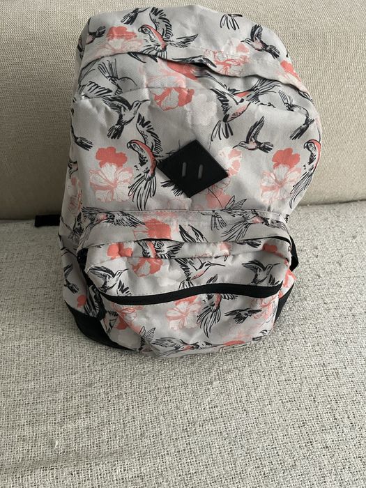 Раница с едно отделение