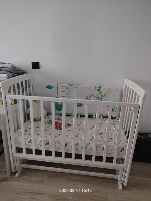 Продам летсткую кровать маятник,