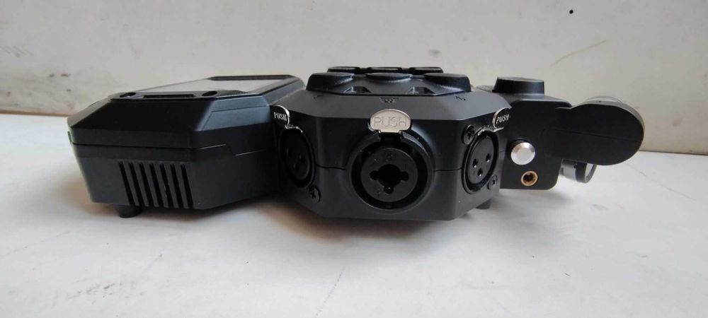 ZOOM H-8 преносим аудио рекордер