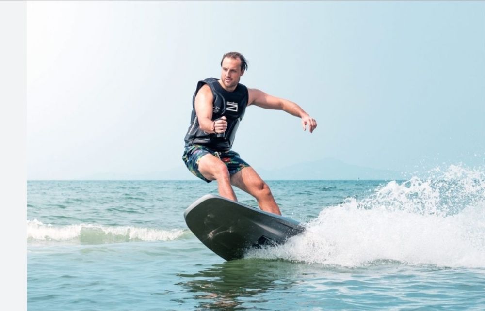 Электрический Jet Surf