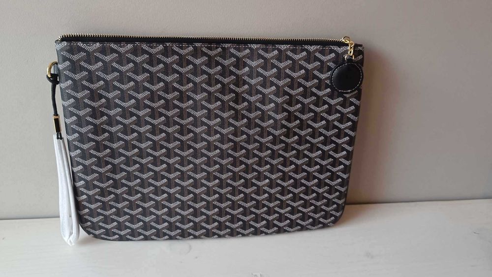 Clutch за iPad / кейс / чанта за лаптоп