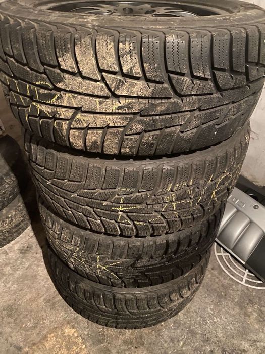Гуми за МЛ Мерцедес 255/55R18