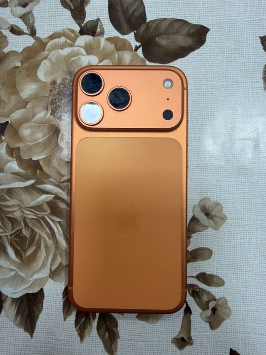 Iphone 17 Pro Max 256GB Cosmic Orange