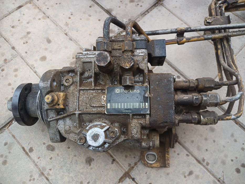 Запчасти на двигатель caterpillar 3056