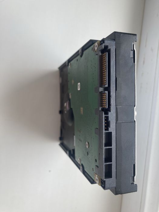 Жосткий диск на 1тб