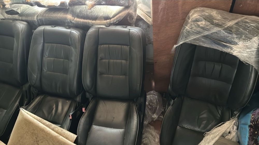 Лексус автозапчасти.  Gs es is