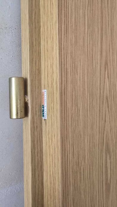 Интериорна врата SoloDoor и каса