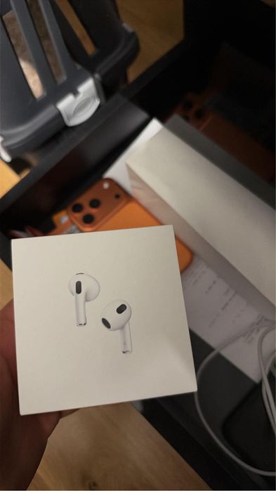 Airpods gen 3 слушалки