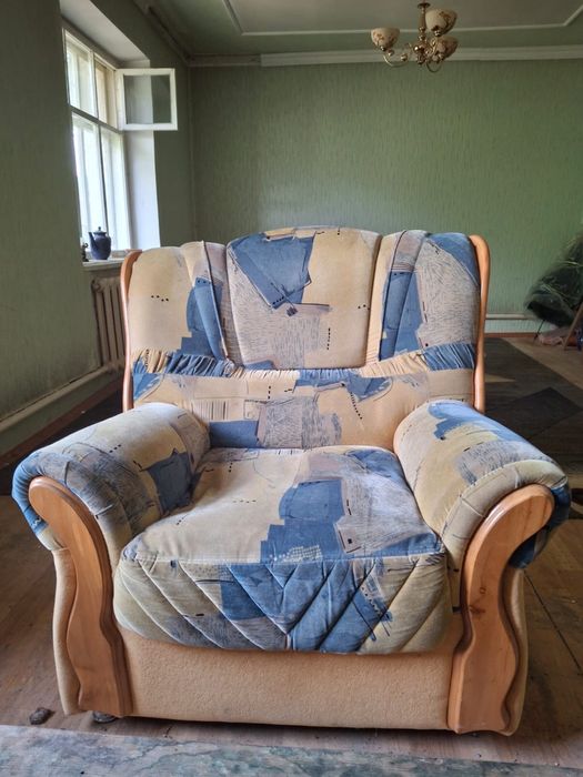 Диван с креслами