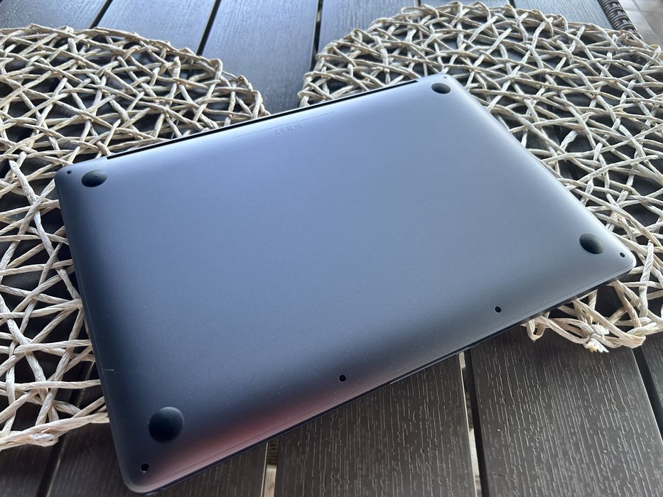 Laptop Apple Macbook Pro M2 (A2338), Apple M2, 13.3"