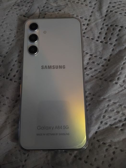 Продаю Самсунг  Galaxy A84 5G