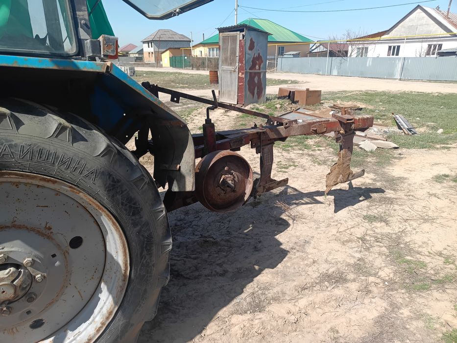 Вспашка .Полевые работы. Пахата.