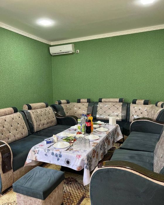 Чойхона,6соток,9хона+ховлида жойлар,ишлаб турибти,шароит билан,Кибрай