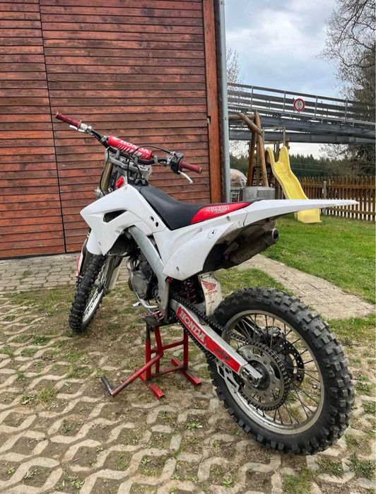 Se vinde honda cr 125 2t