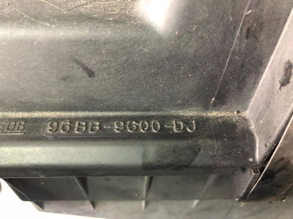 carcasa filtru aer 1.8 ford mondeo 2