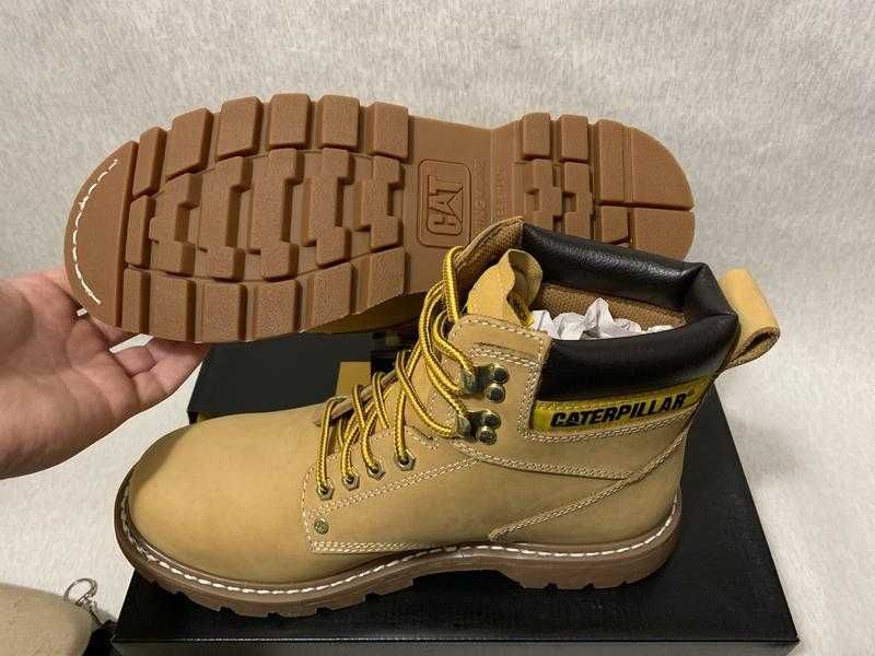 CATERPILLAR /размер 42/