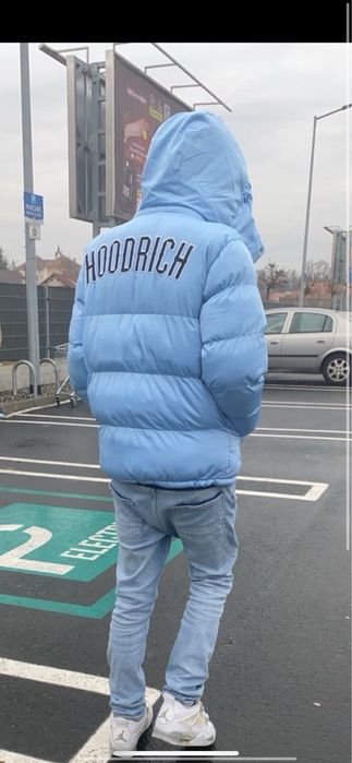 Geaca hoodrich noua