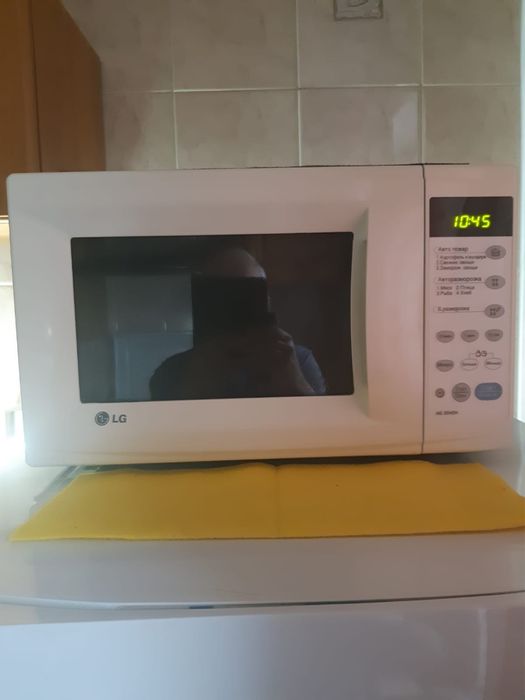 Микроволновка в отличном состоянии