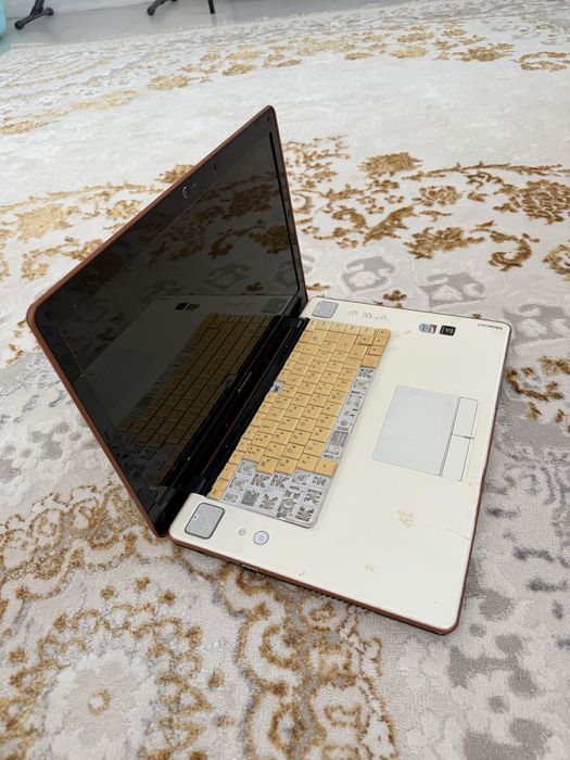 MacBook Pro — мо