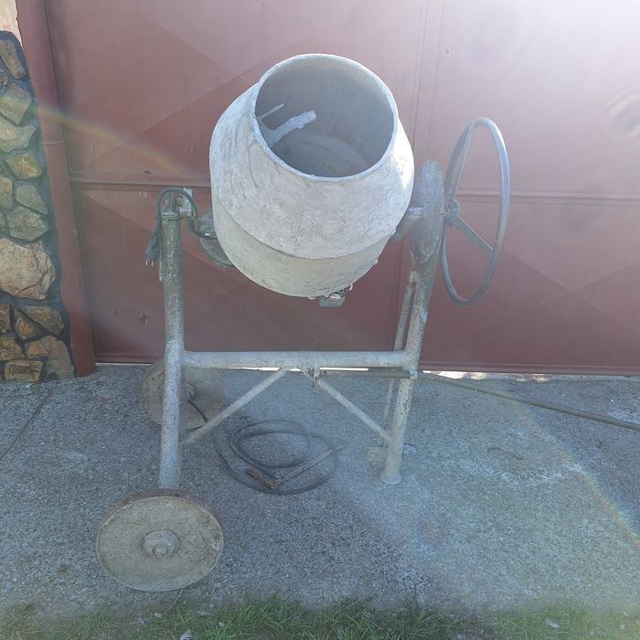 Betonera de vânzare