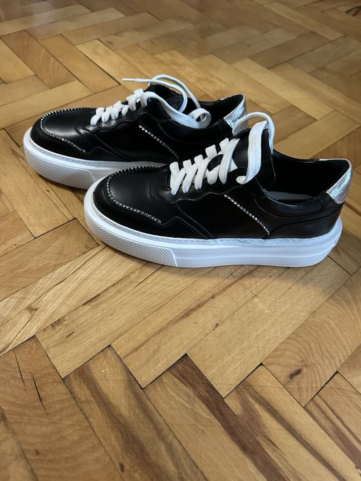 Кожени кецове от Aqvamarine