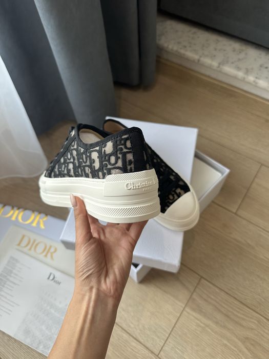 Дамски обувки Dior