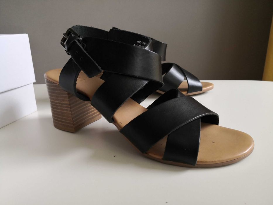 Сандали Find естествена кожа