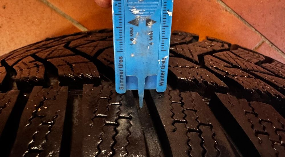 Se vinde jante aliaj specifice pt iarnă