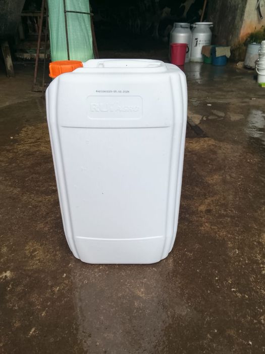 Продам канистры по 1500 тенге